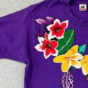 Vintage Fruit of the Loom‎ Purple Floral T-Shirt Single Stitch Made in USA Large